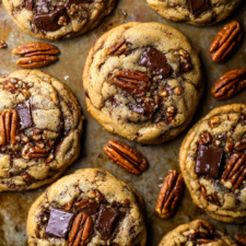 Brown Butter Bourbon Pecan Chocolate Chunk Cookies – Easy Gourmet Cookie Recipe