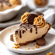 Easy No-Bake Peanut Butter Pie Recipe – Creamy Family-Friendly Dessert